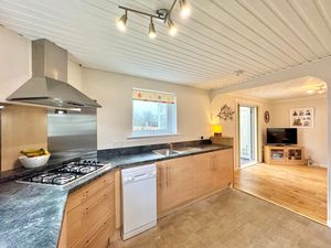 Photo 15- click for photo gallery